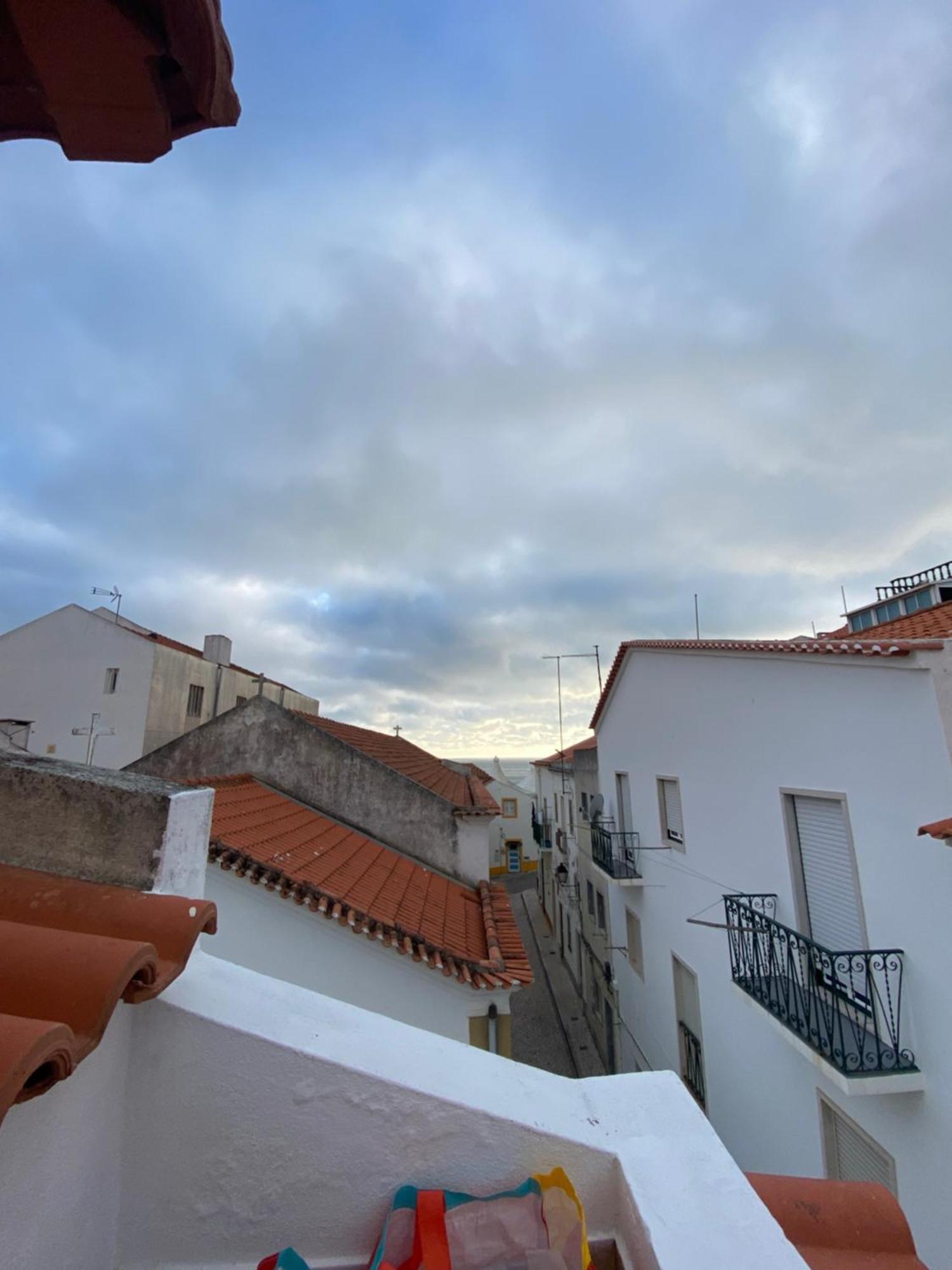 Casa Predio Triplex - Faneca Apartamentos Nazaré Dış mekan fotoğraf